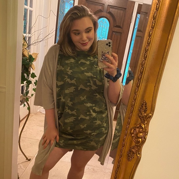 Old navy camouflage green t shirt dress - Picture 8 of 8